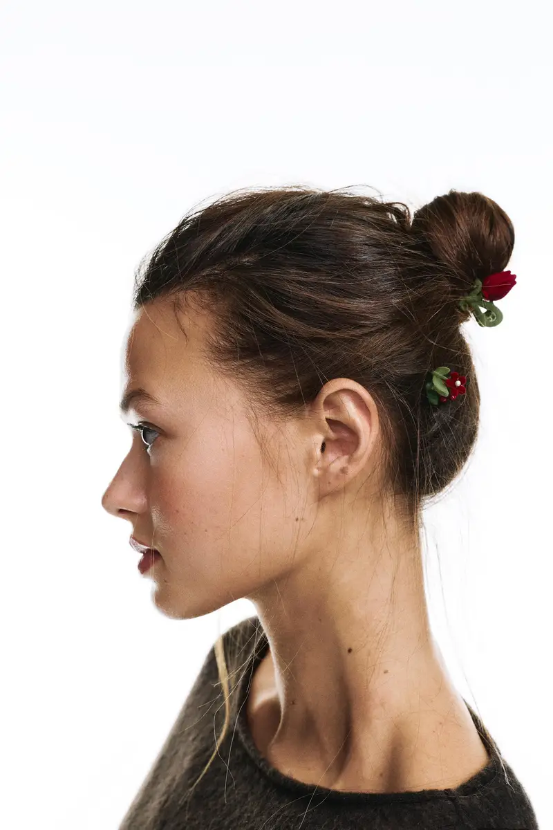 Pull&bear Set di 4 Mini Mollette Fiore Rosso miniatura 2