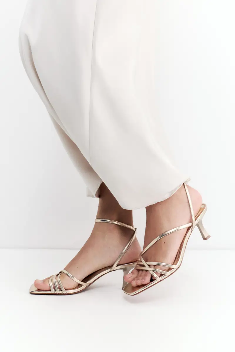 Sandali Con Tacco A Fascette Oro