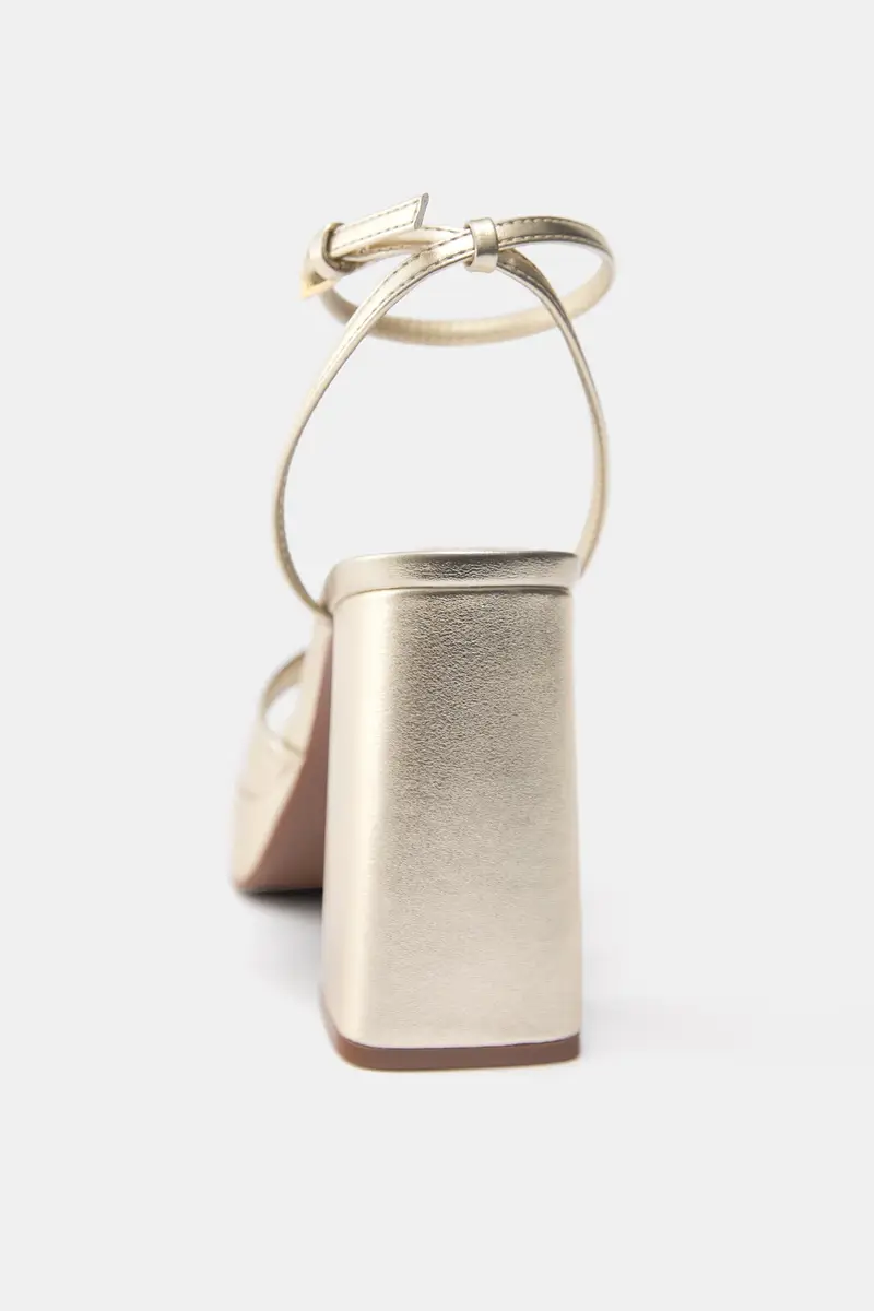 Pull&Bear Sandali con tacco Oro 4261343 miniatura 3