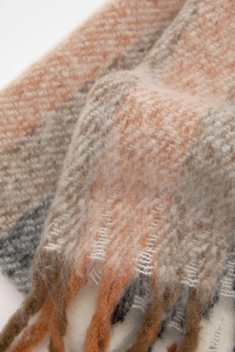 Sciarpa A Righe Soft Con Frange Tegola miniatura 3