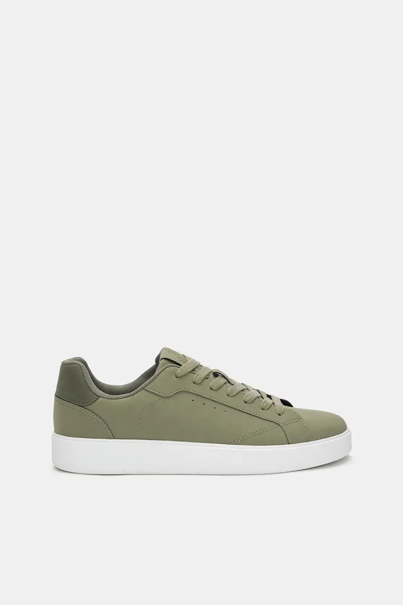 Sneakers Basiche Con Dettaglio Verde