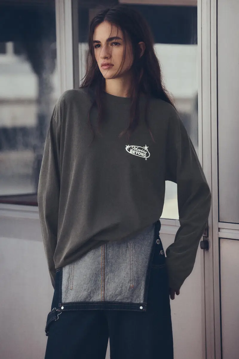 Pull&Bear T-shirt Nero 4362608 miniatura 2