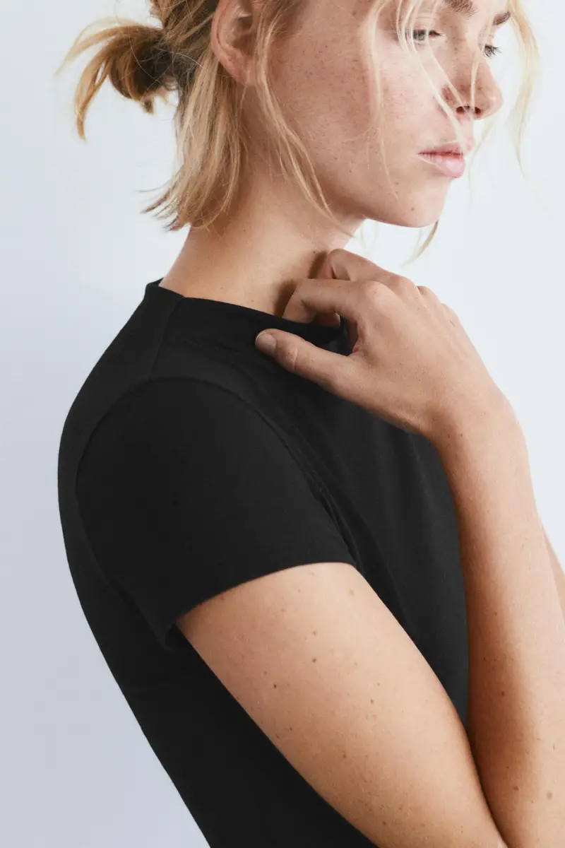 Vestito Corto Collo Alto Nero miniatura 2