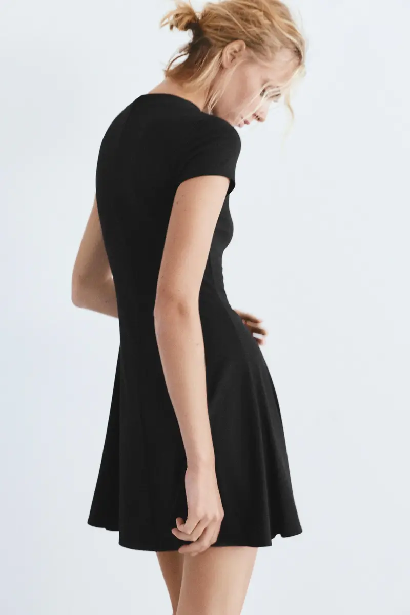 Vestito Corto Collo Alto Nero miniatura 3