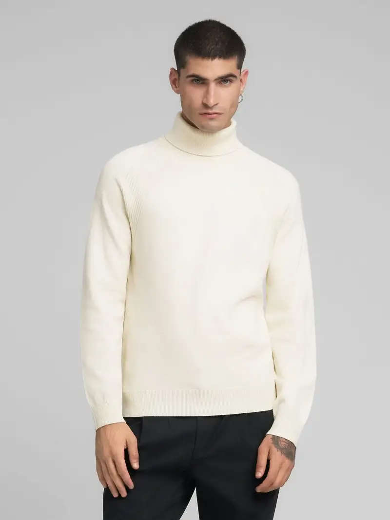 Pullover A Collo Alto