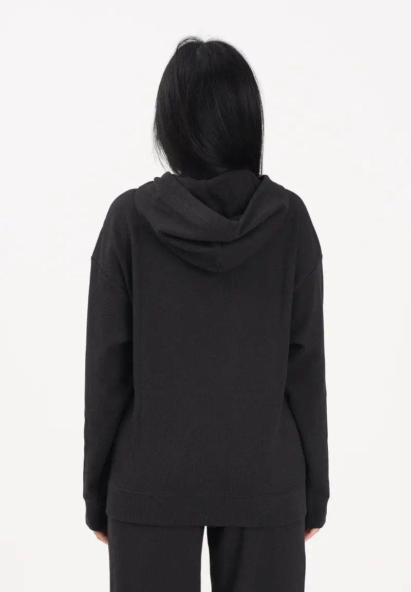 Felpa con cappuccio Essentials Elevated nera da donna miniatura 3