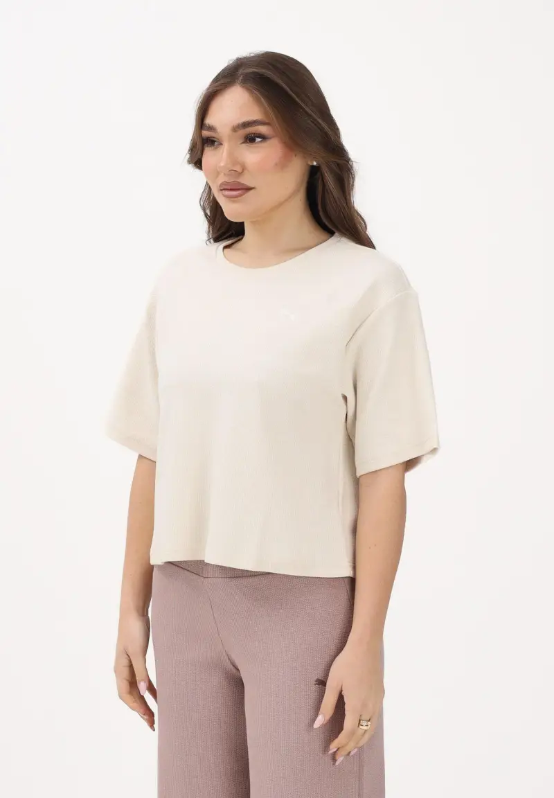 T-shirt a manica corta Essentials Elevated Relaxed panna da donna