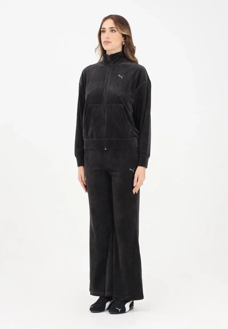 Tuta sportiva nera da donna realizzata in velluto a costine