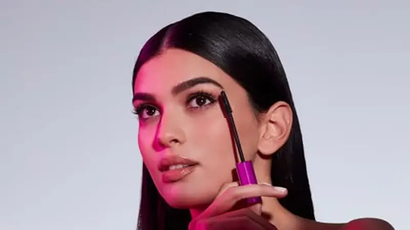 Pupa Mascara Vamp! Lash Extender (Colore Extra Black) Effetto Volume Estensione 3D Ciglia Amplificate e Liftate - Formula con Olio di Ricino che Nutre e Idrata le Ciglia (14 ml) miniatura 3