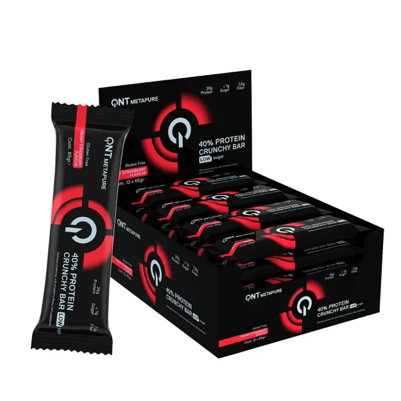 Nutrizione proteica Fragola cremosa QNT Metapure 40% Protein Crunchy Bar Low Sugar