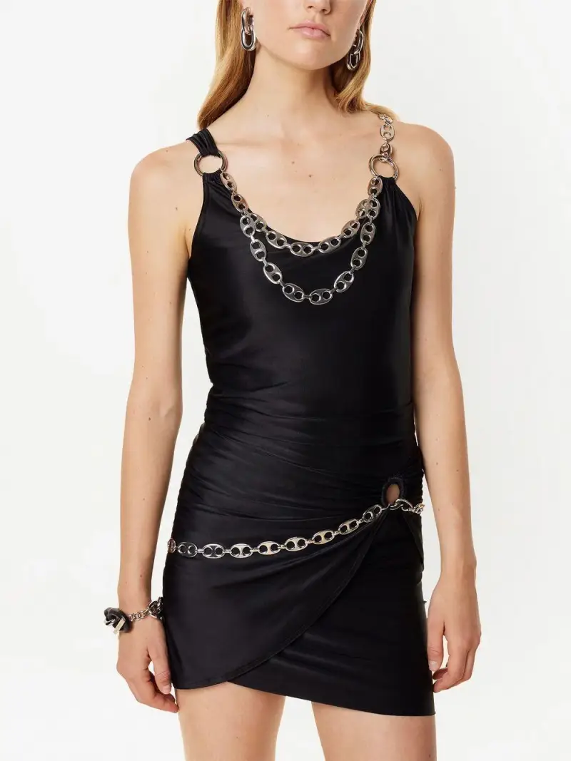 Abito mini nero con gioiello miniatura 3