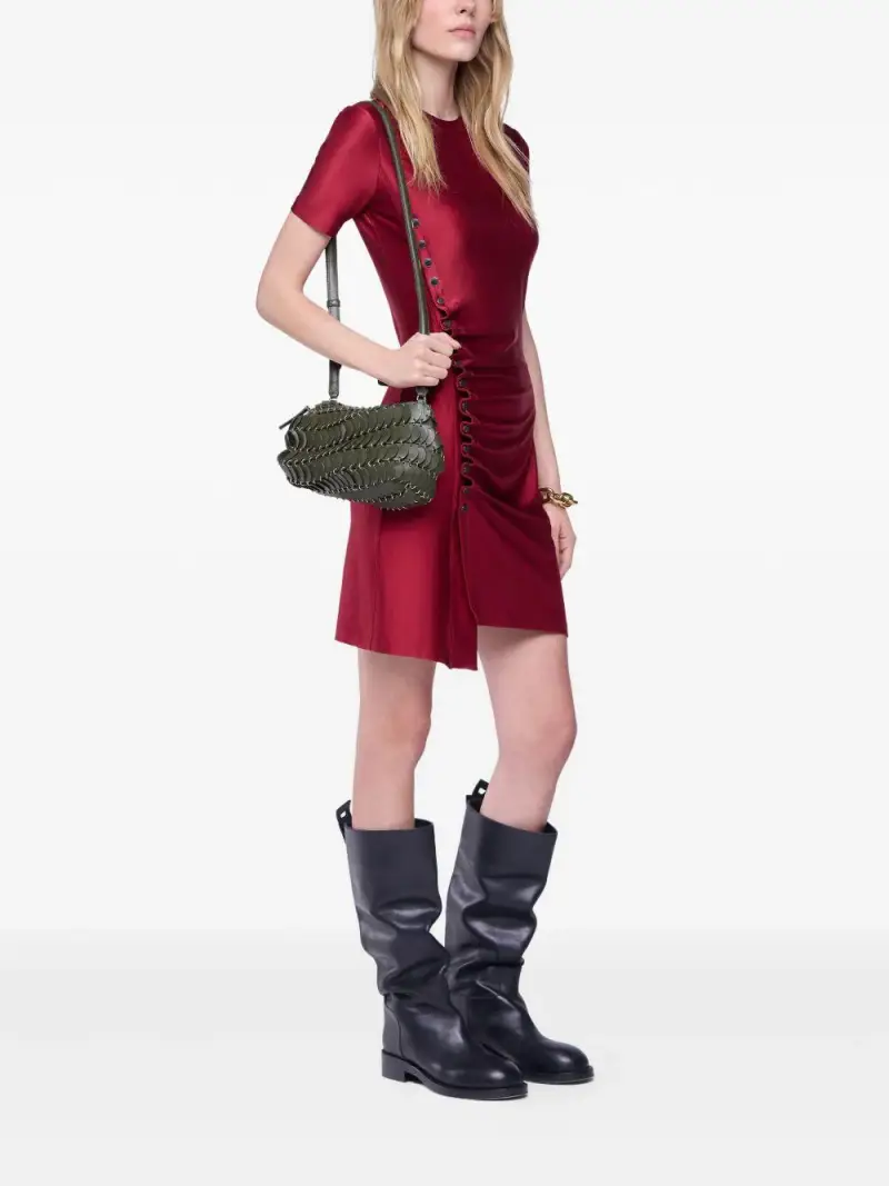 Abito rosso borgogna a maniche corte arricciate