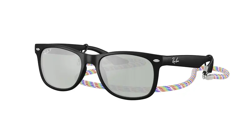 Ray - Ban Bambino RJ9052S JUNIOR NEW WAYFARER 7028Y4 Occhiali da sole Nylon Nero Verde Squadrata Polarizzata Specchiato