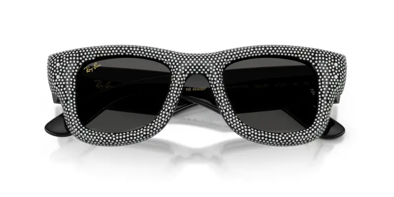 Unisex RB4940BP WAYFARER PUFFER 686587 Occhiali da sole Nylon Nero Squadrata Normale miniatura 2