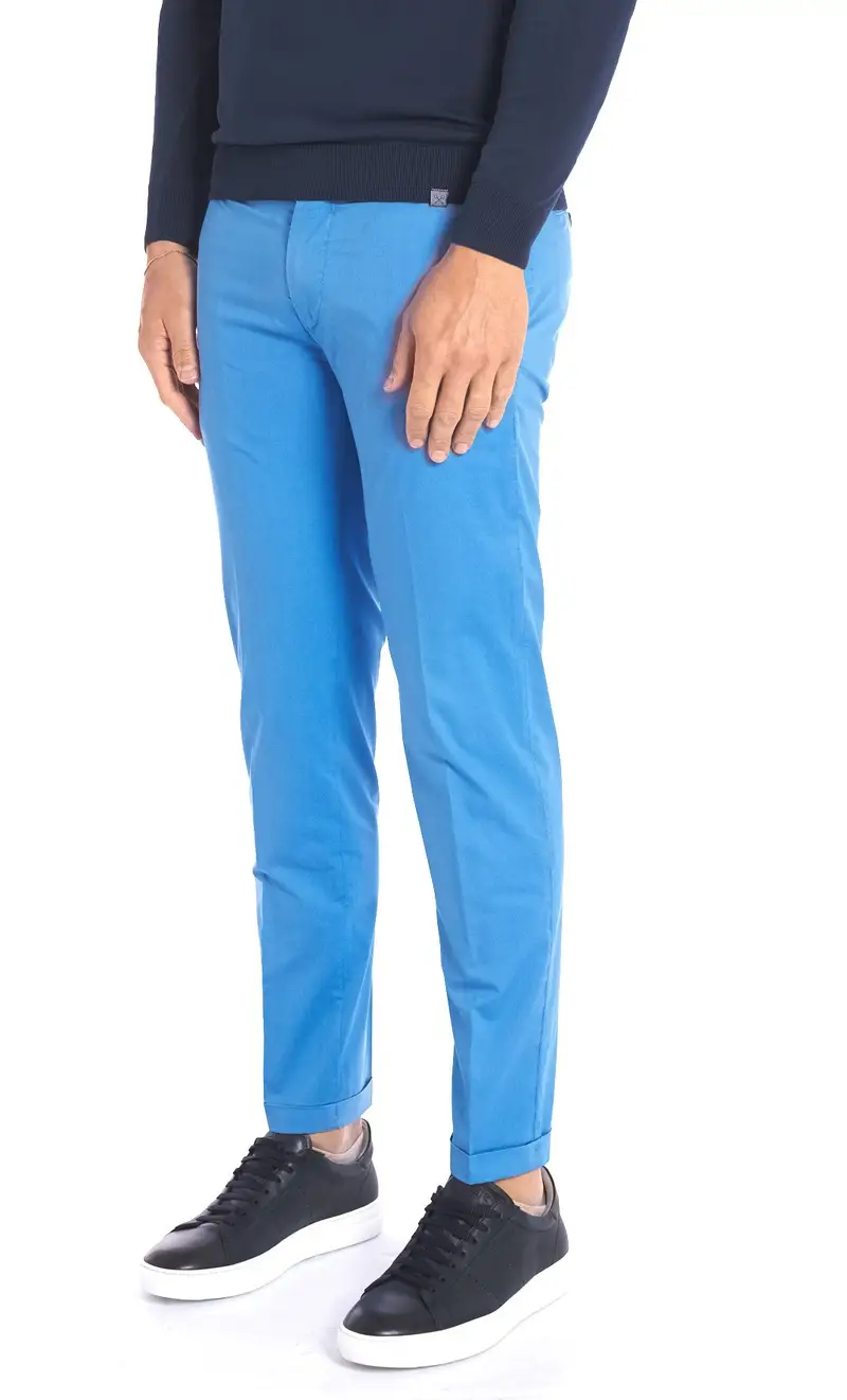 Pantalone micro quadro re hash stretch leggero con risvolto mucha, colore azzurro