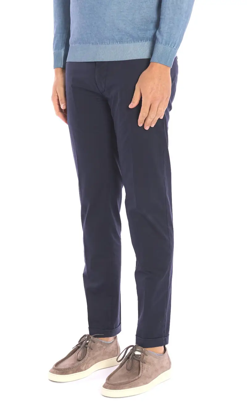 Pantalone micro quadro re hash stretch leggero con risvolto mucha, colore blu