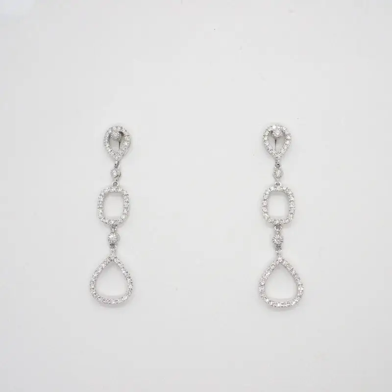 Orecchini in oro bianco con diamanti