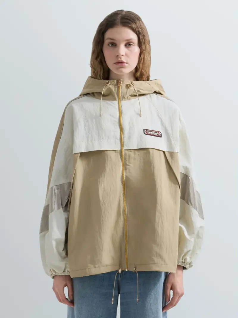 Giubbotto Oversize In Nylon Crinkled Beige
