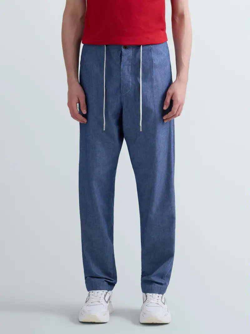 Jeans Tapered Fit In Chambray Blu Medio