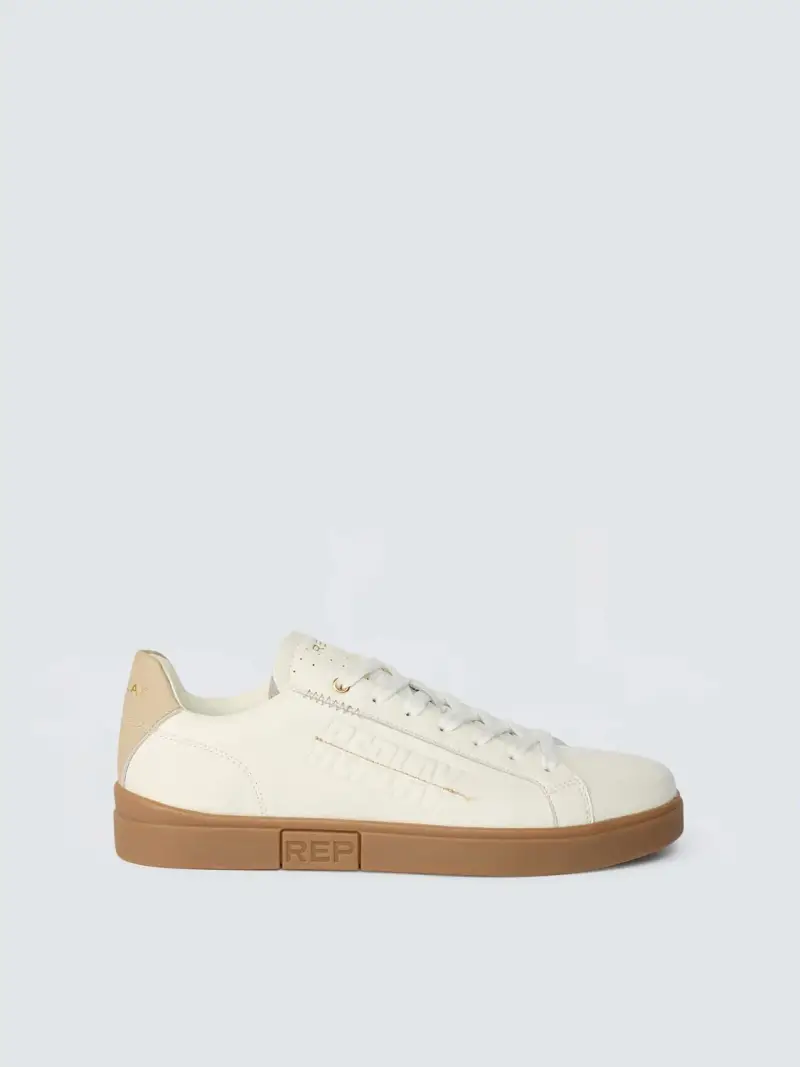 Sneakers In Pelle Polys Stitch