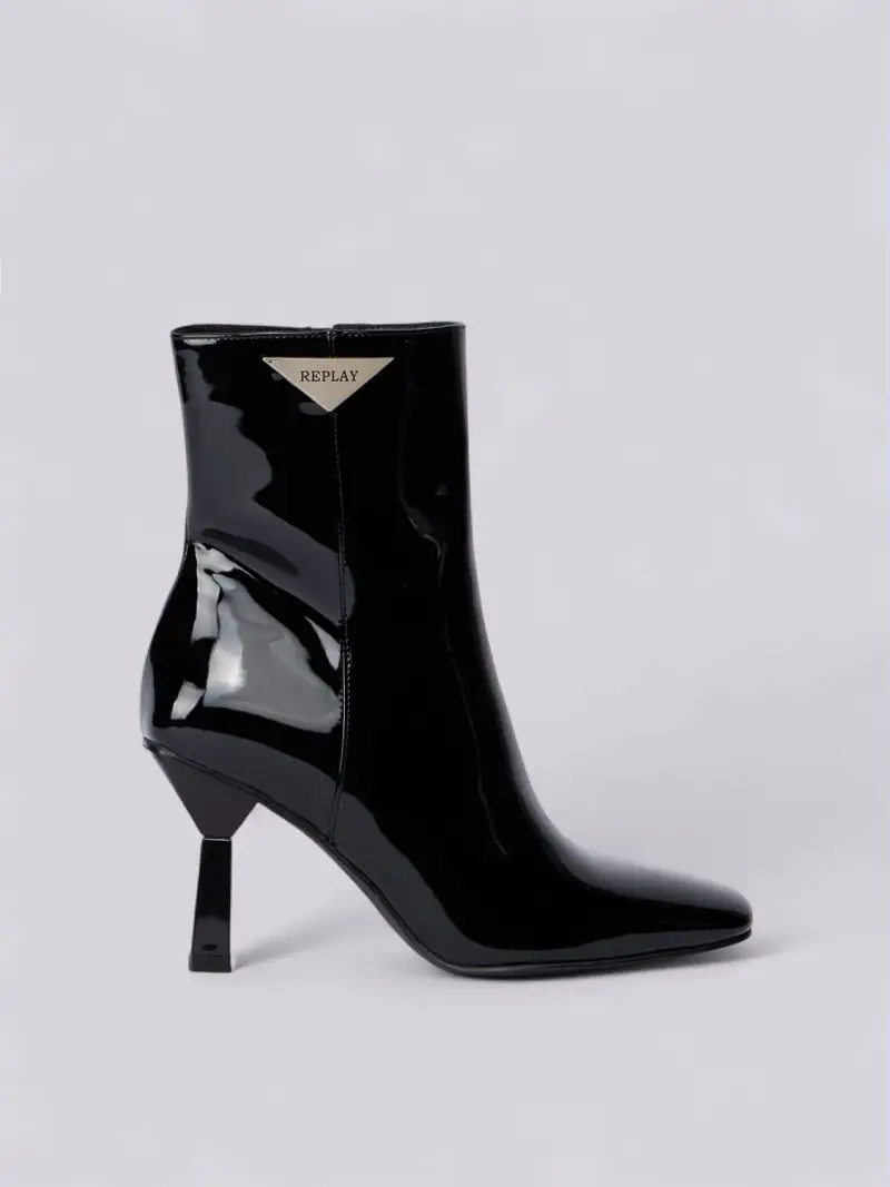 Stivaletto A Punta Marthe Patent