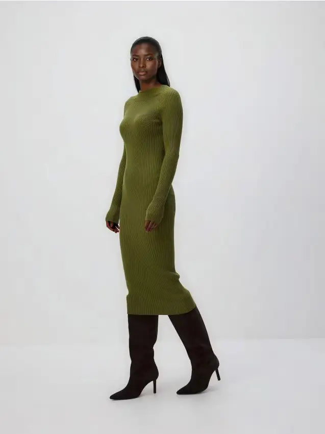 Abito a costine in viscosa - verde oliva chiaro