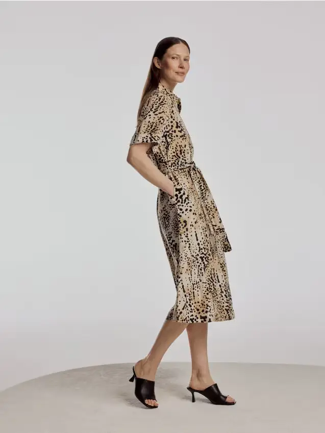 Abito in lino con cintura - multicolore