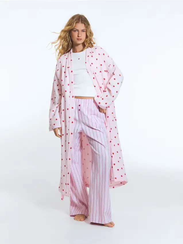 Accappatoio in mussola a cuori - rosa pastello
