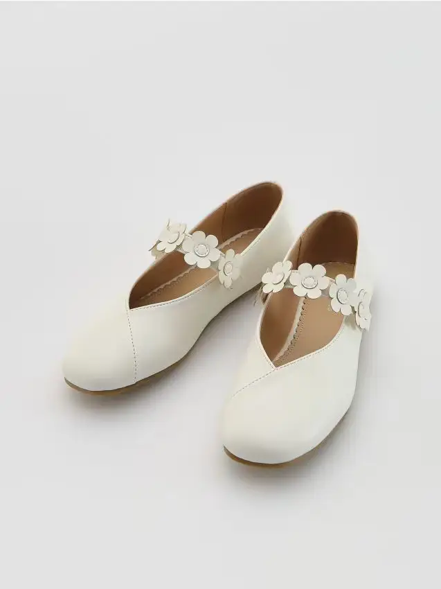 Ballerine con decorazione floreale - bianco