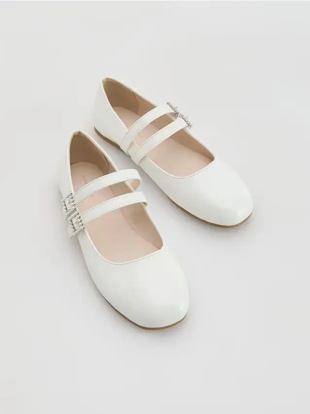 Ballerine extra lucide con cinturini - bianco