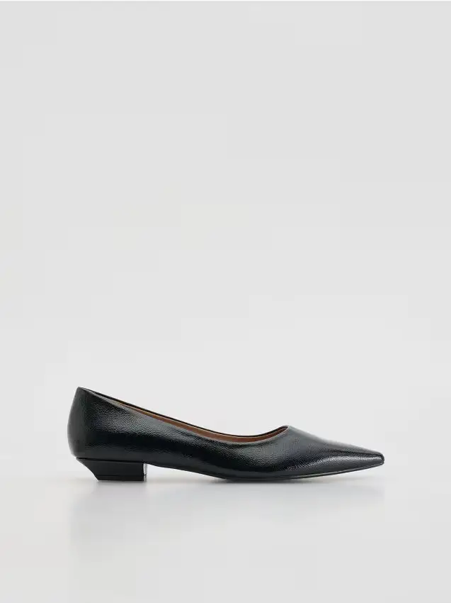 Ballerine in pelle con tacco - nero