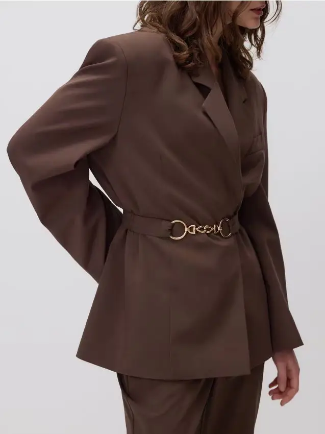 Blazer con cintura decorativa - caffè