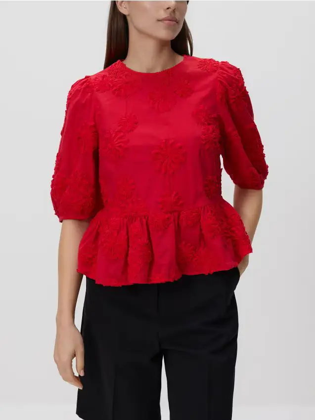 Blusa con ricamo decorativo - rosso