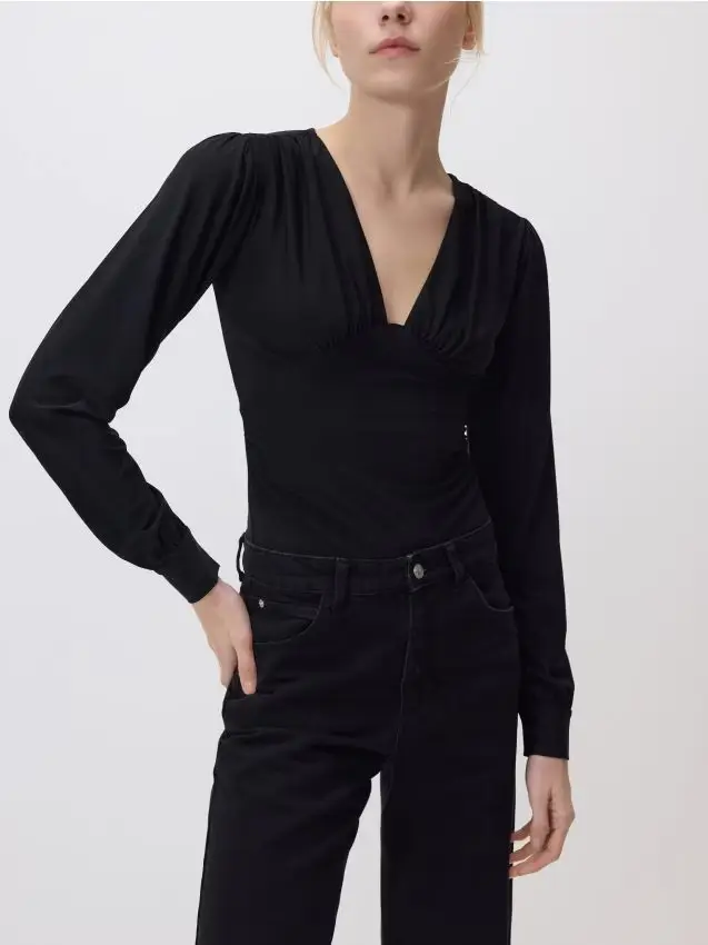 Body con maniche a sbuffo - nero