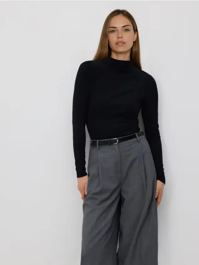 Body in modal - nero