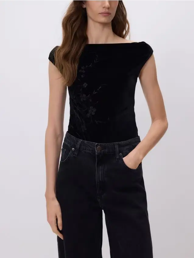 Body in velour - nero