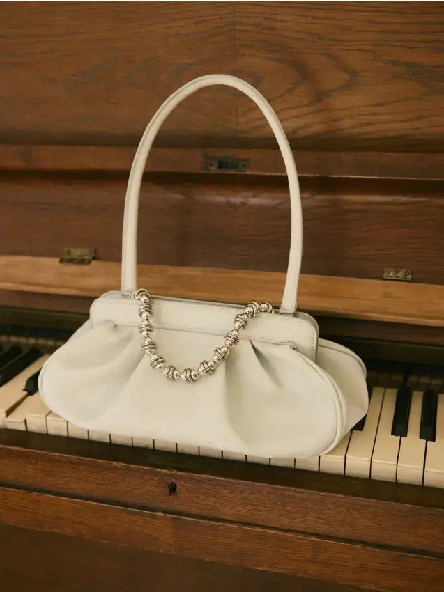 Borsa a tracolla con catena - verde pallido