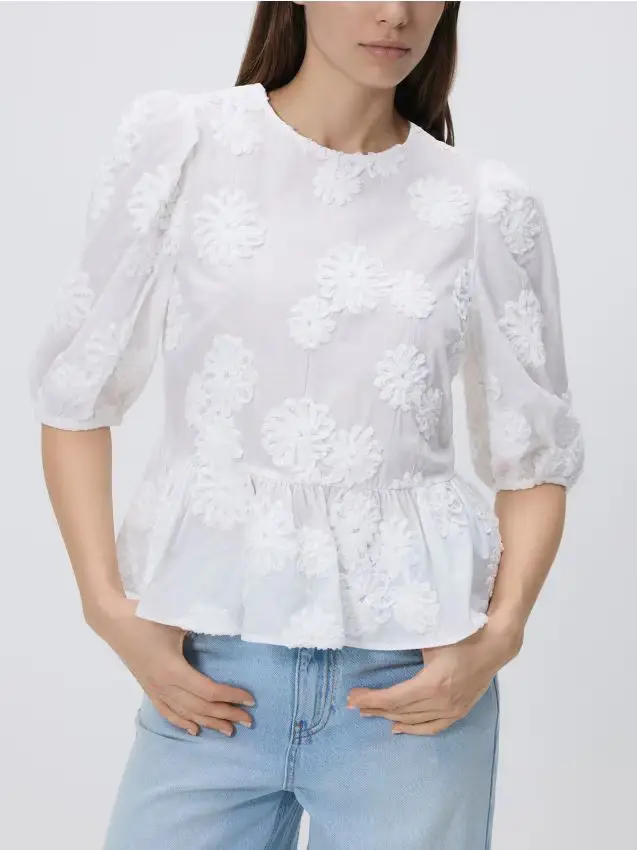 Camicetta con applicazioni - bianco