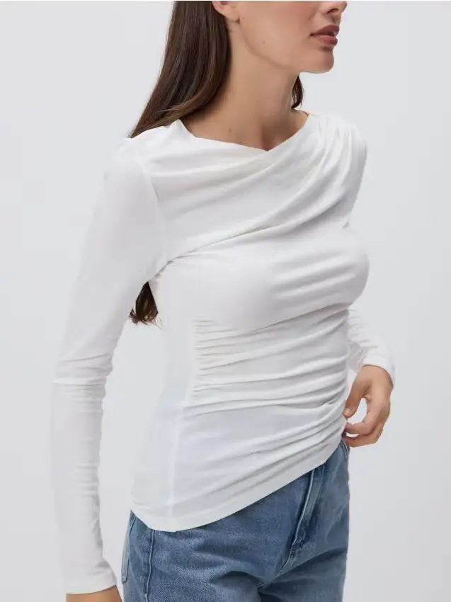 Camicetta con arricciature - panna