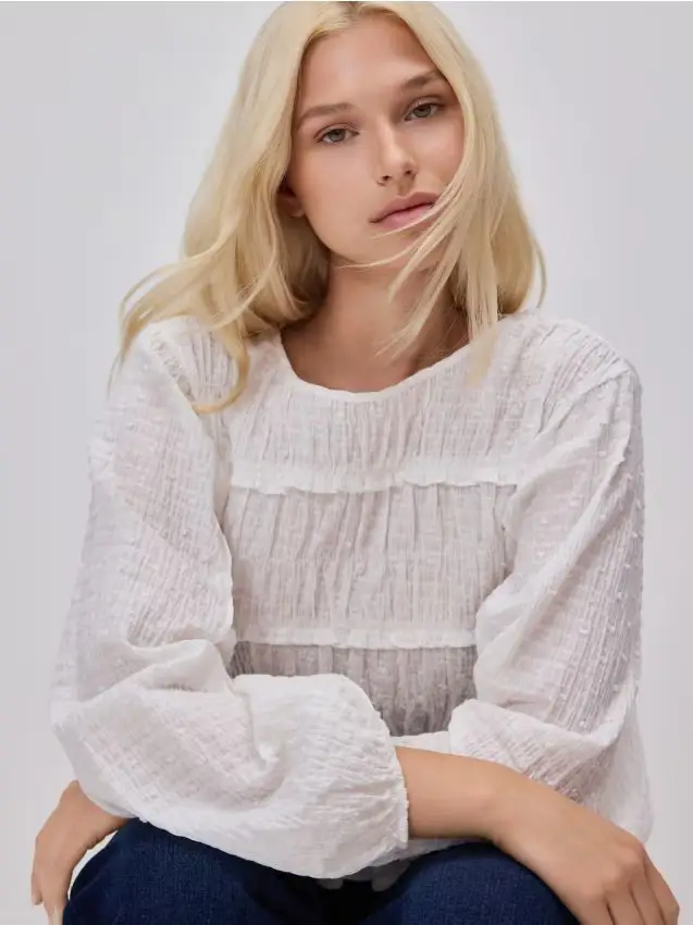 Camicetta con arricciature - panna