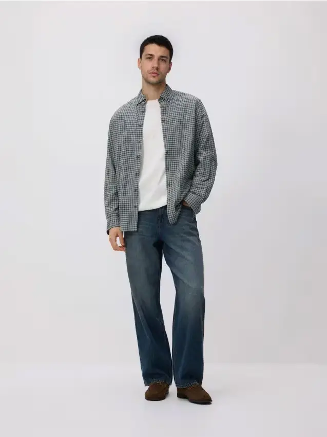 Camicia a taglio standard in misto cotone - verde scuro