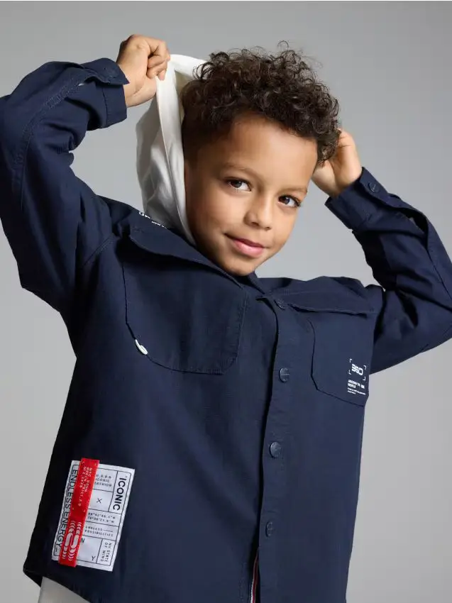 Camicia in cotone con cappuccio - blu scuro