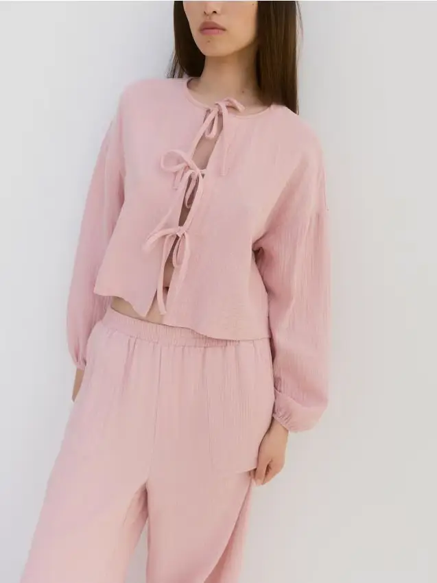 Camicia in mussola con lacci - rosa pastello