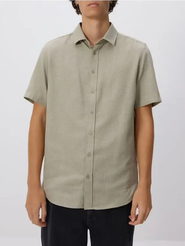 Camicia regular misto viscosa - verde oliva chiaro