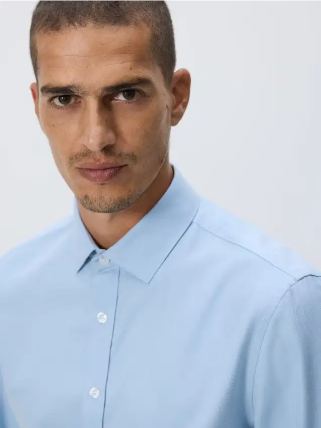 Camicia slim fit in cotone egiziano - blu pallido