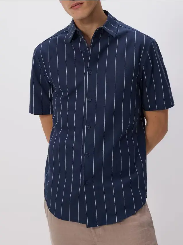 Camicia slim fit in lino - blu scuro
