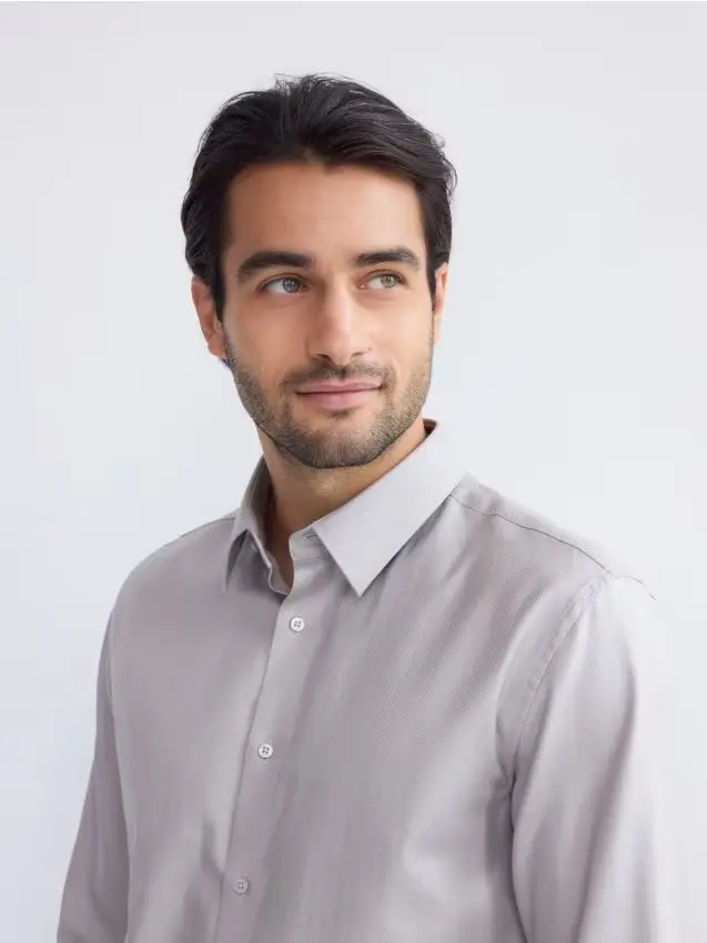 Camicia slim fit in misto cotone - grigio chiaro