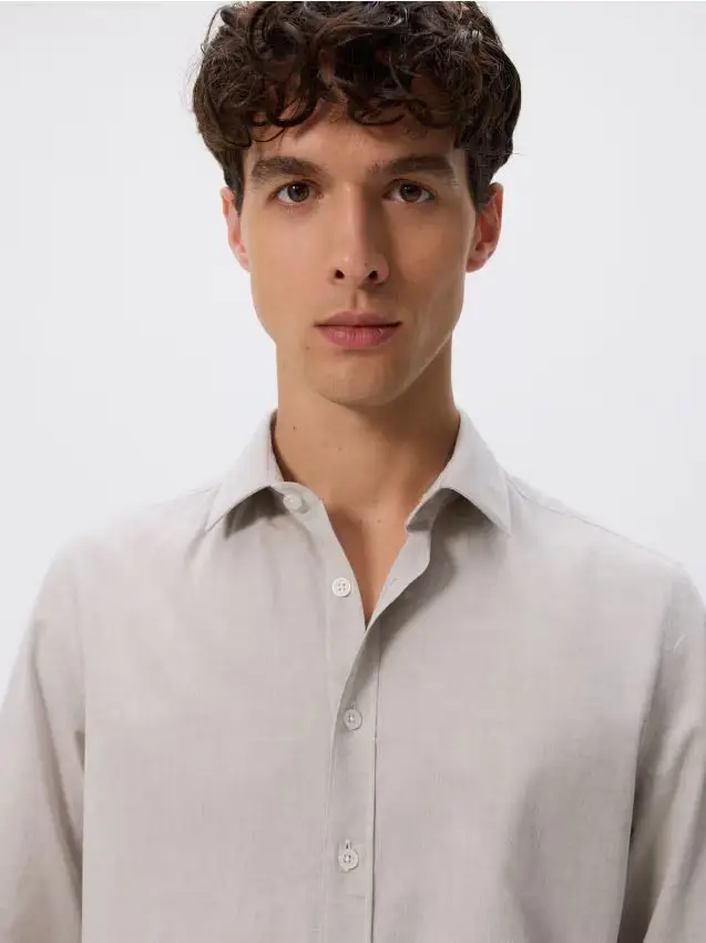 Camicia slim fit in misto lino - beige