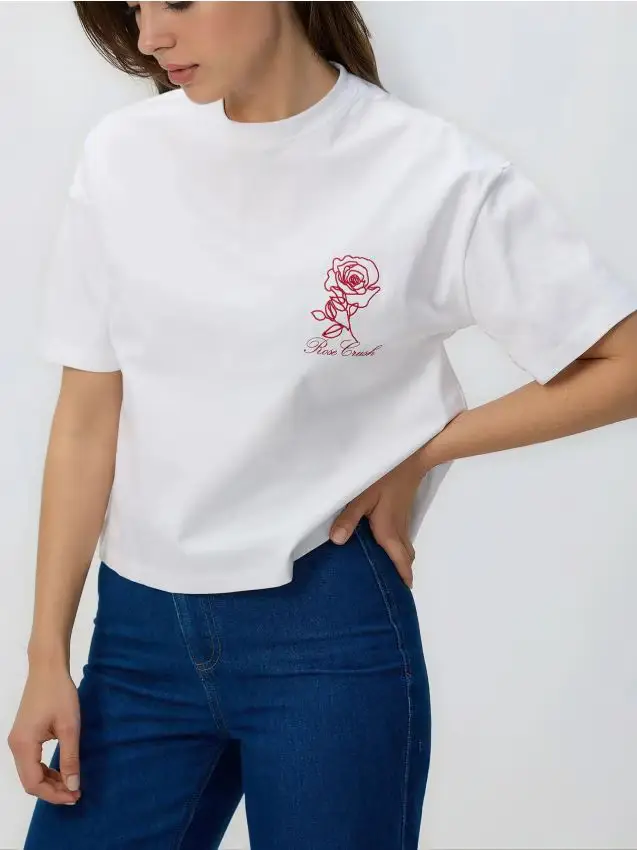 Camiseta con bordado - bianco