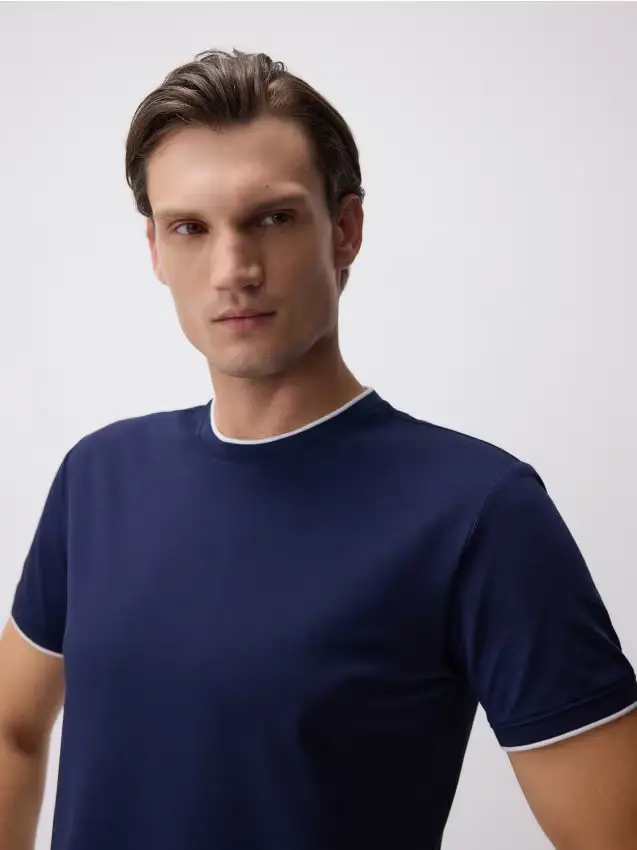 Camiseta regular fit con cotone mercerizzato - blu scuro